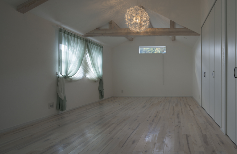 福山市で新築住宅をお探しの方へ｜「ホワイトオーク」を使用した無垢床の家